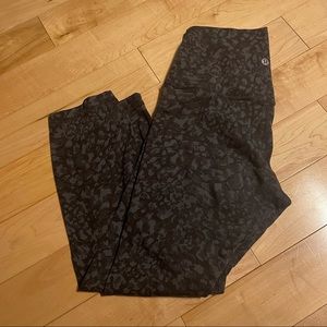Lululemon Align Crops